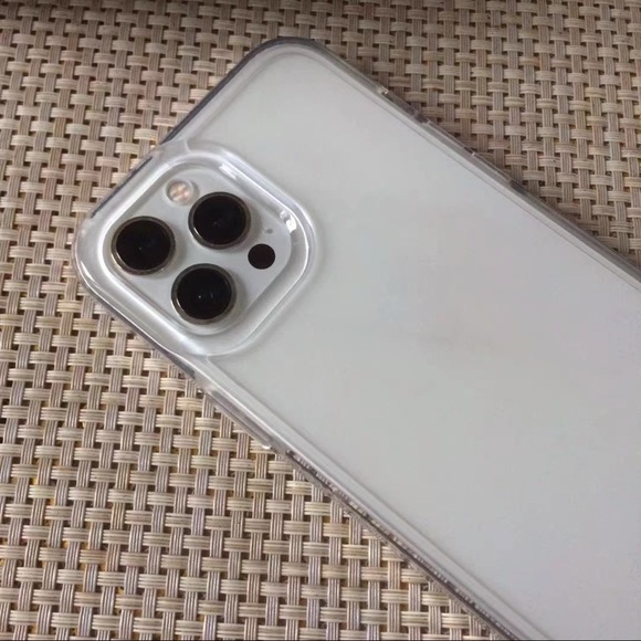 iPhone 12/ 12 pro case - Picture 7 of 7